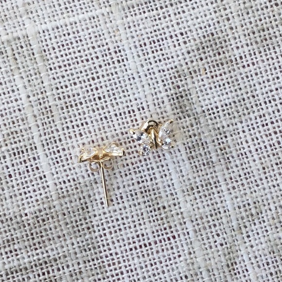 Solid 14K Yellow Gold Cz butterfly Earrings - Picture 8 of 8